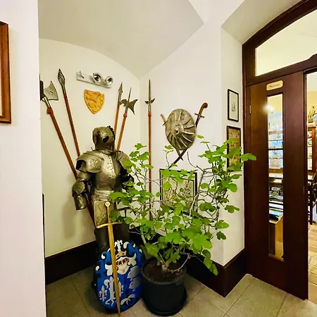 Zámek Berchtold Hotel 3*