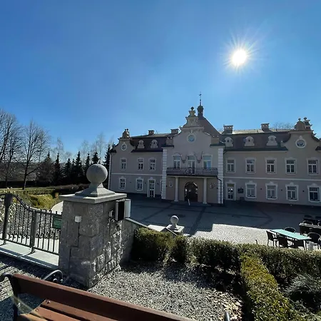 Hotell Zamek Berchtold 3*