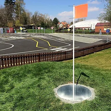 Zamek Berchtold Strančice