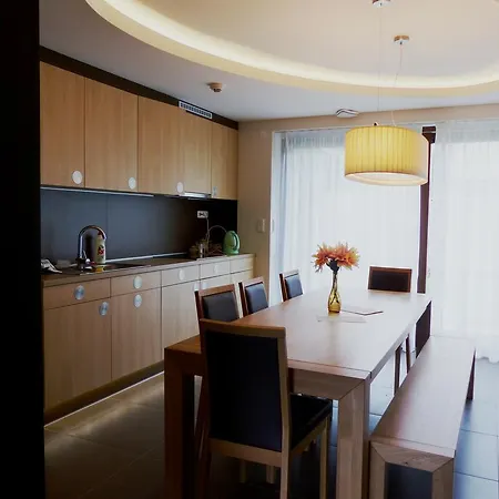 Zamek Berchtold Strančice