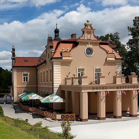 Hotell Zamek Berchtold