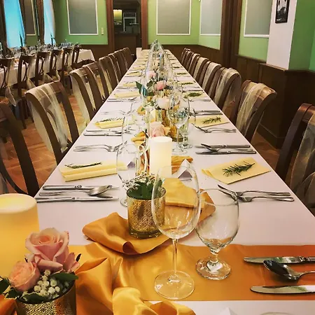 Hotel Zamek Berchtold Strancice