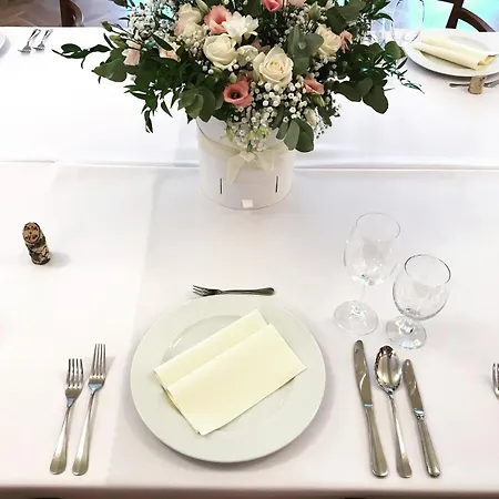 Zamek Berchtold Hotel