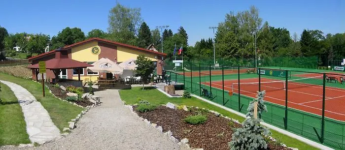 Ξενοδοχείο Zamek Berchtold Strančice