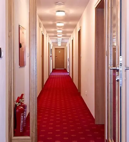 Zamek Berchtold Strančice