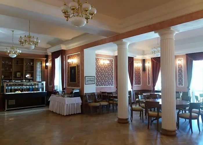 Zamek Berchtold 3* Strančice