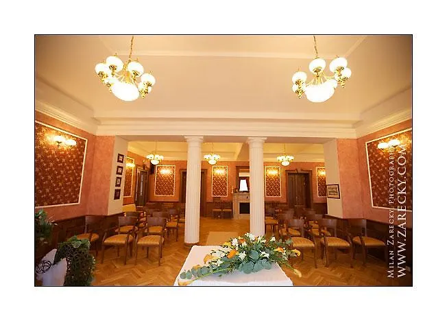 Zamek Berchtold 3*