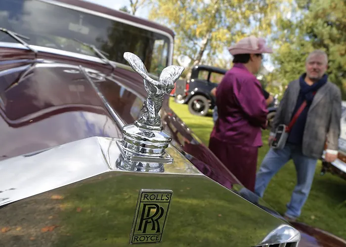 Zamek Berchtold Hotell Strančice