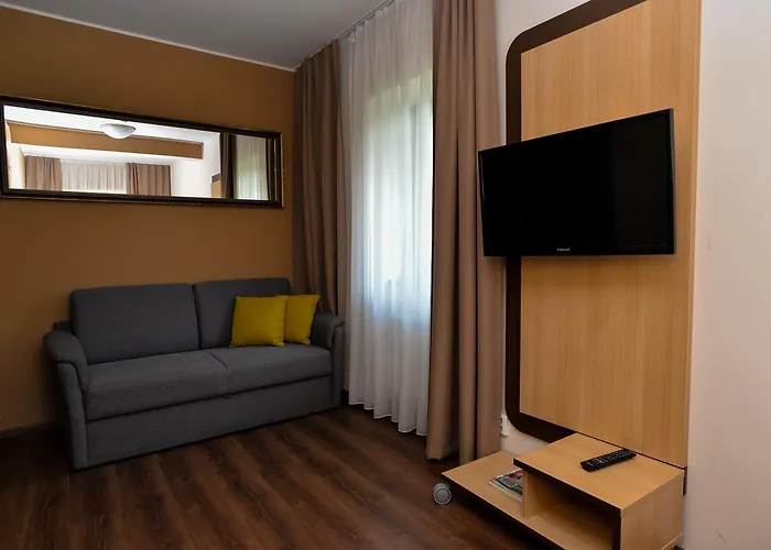 Ξενοδοχείο Zamek Berchtold 3*